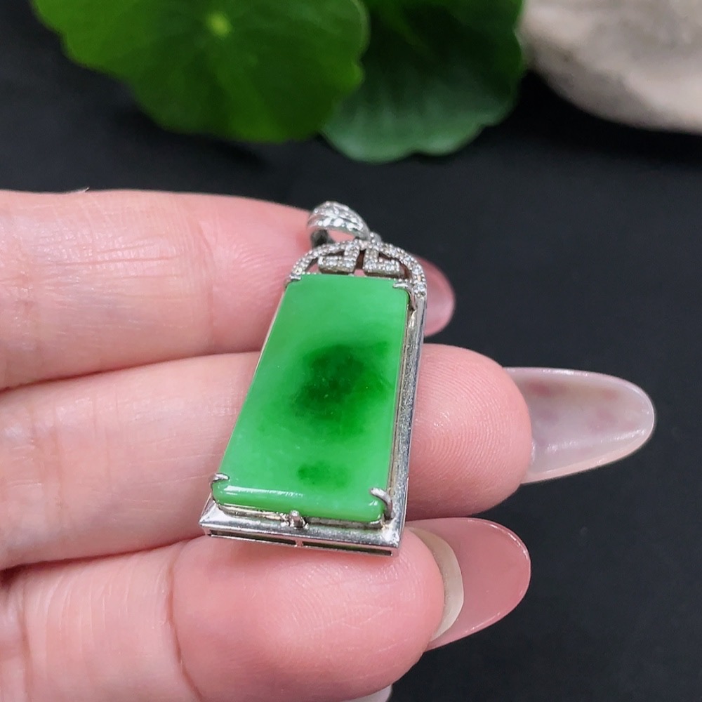 F34032697 Jadeite Inlaid Pendant Total Weight Approx. 3.6g (Non-gold Inlaid)