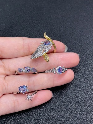 C34990393 Tanzanite Ring, Non-Gold, Adjustable, Total Weight Approx. 9.87g, Sell as a Lot