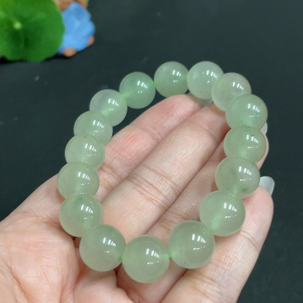 H27111953 African Emerald (Dulong Jade)