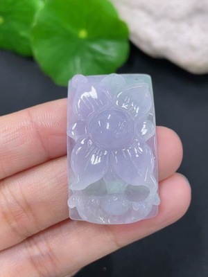 F41934343 翡翠花开富贵手牌 货品总约重12g