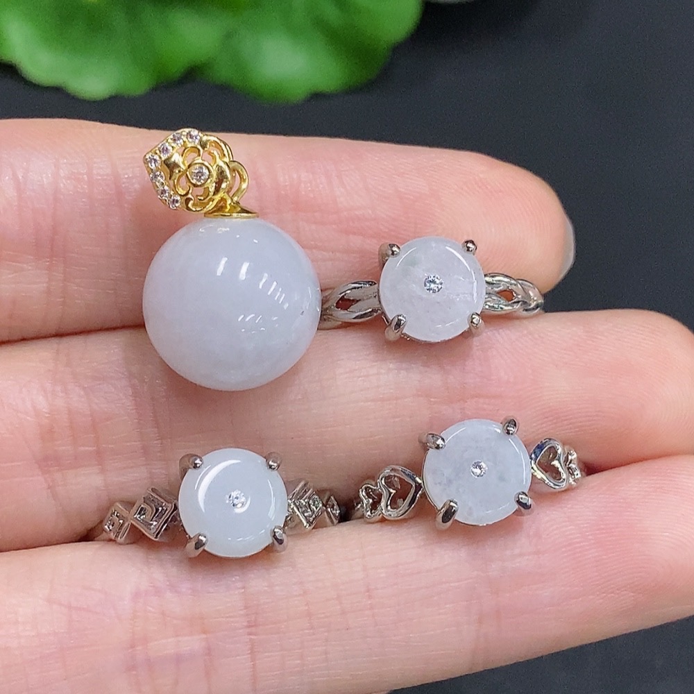 F33831220 Jadeite Inlaid Pieces Sell as a Lot Non-Gold Inlaid Adjustable Size