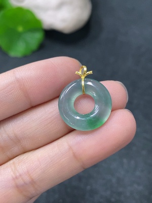 F34953849 Jadeite Pendant Donut 18k Total Weight Approx. 1.7g