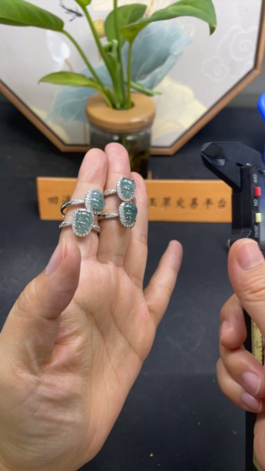 F34001403 Jadeite Gourd Inlaid Ring Sell as a Lot Size Adjustable Non-Gold Inlaid