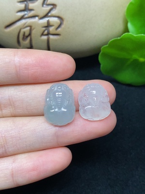 F45336115 翡翠貔貅挂件 一手走 总重约4.36g