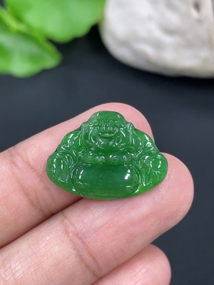 F42952417 翡翠佛公镶嵌件 货品总重约1.35g