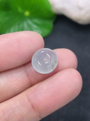 F46568969 翡翠挂件平安扣 货品总约重1g