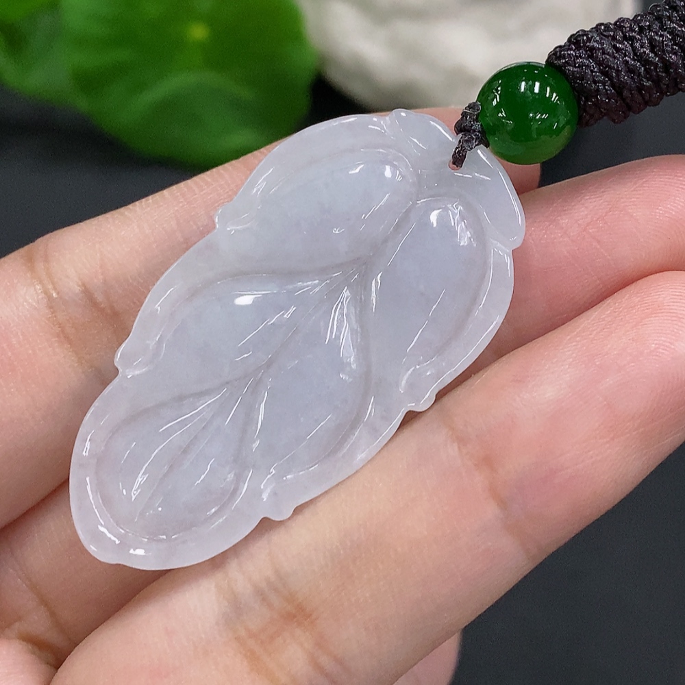F33933093 Jadeite Leaf Pendant Total Weight Approx.10.6g (with non-A grade beads)