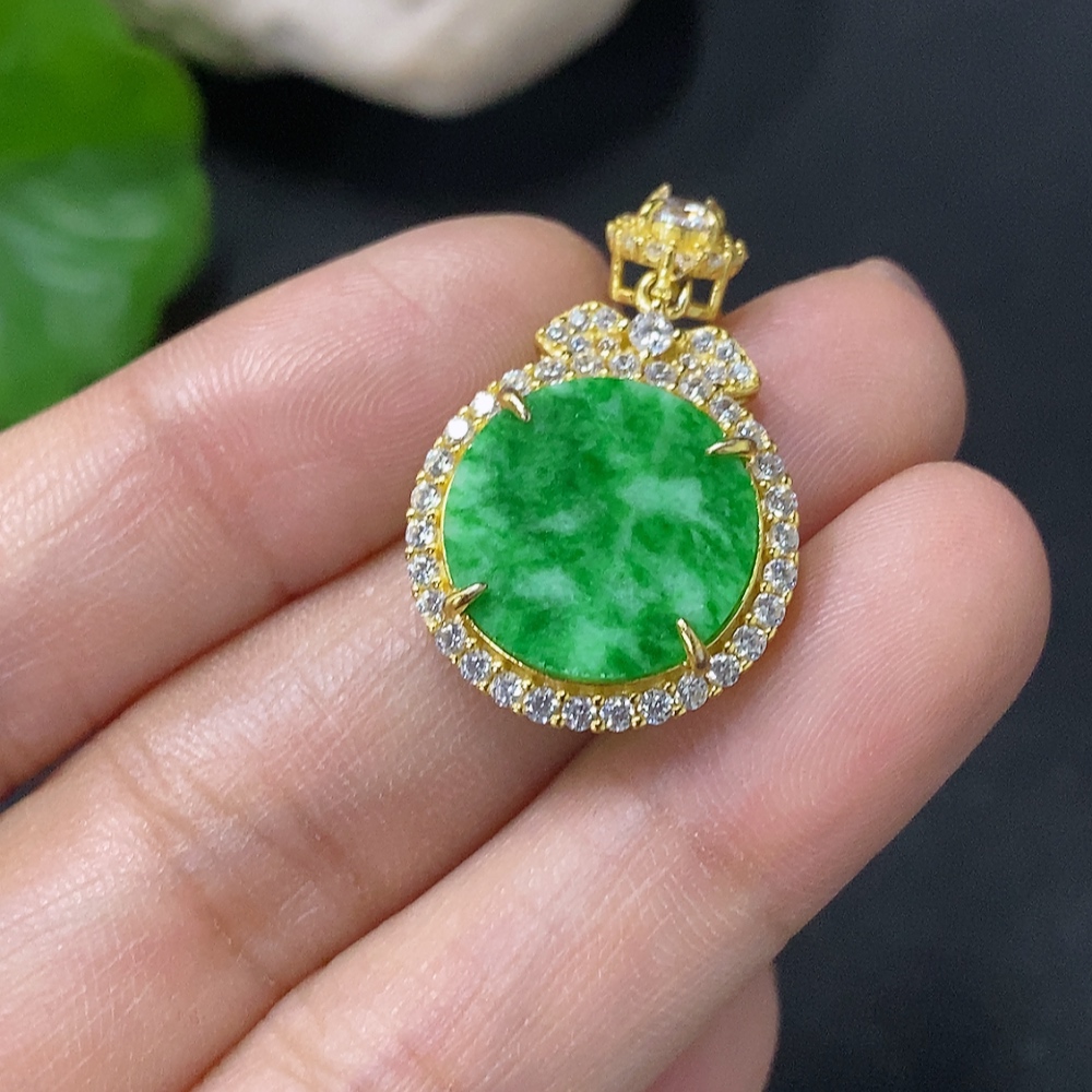 F35089160 Jadeite Inlaid Plain Pendant Non-Gold Total Weight Approx. 2.42g with Other Mineral Components