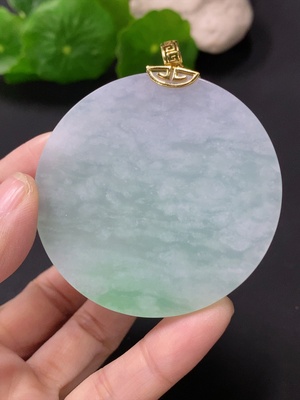 F24701568 Jadeite Plain Pendant 18k Total Approx. 28g