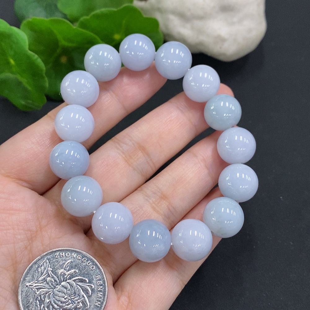 F35126113 Jadeite bead necklace approx. 12mm, total weight approx. 47.8g