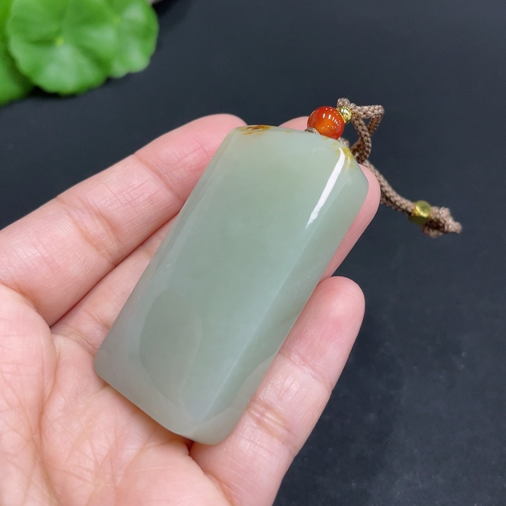 H34052429 Hetian Jade Pendant, Plain Pendant