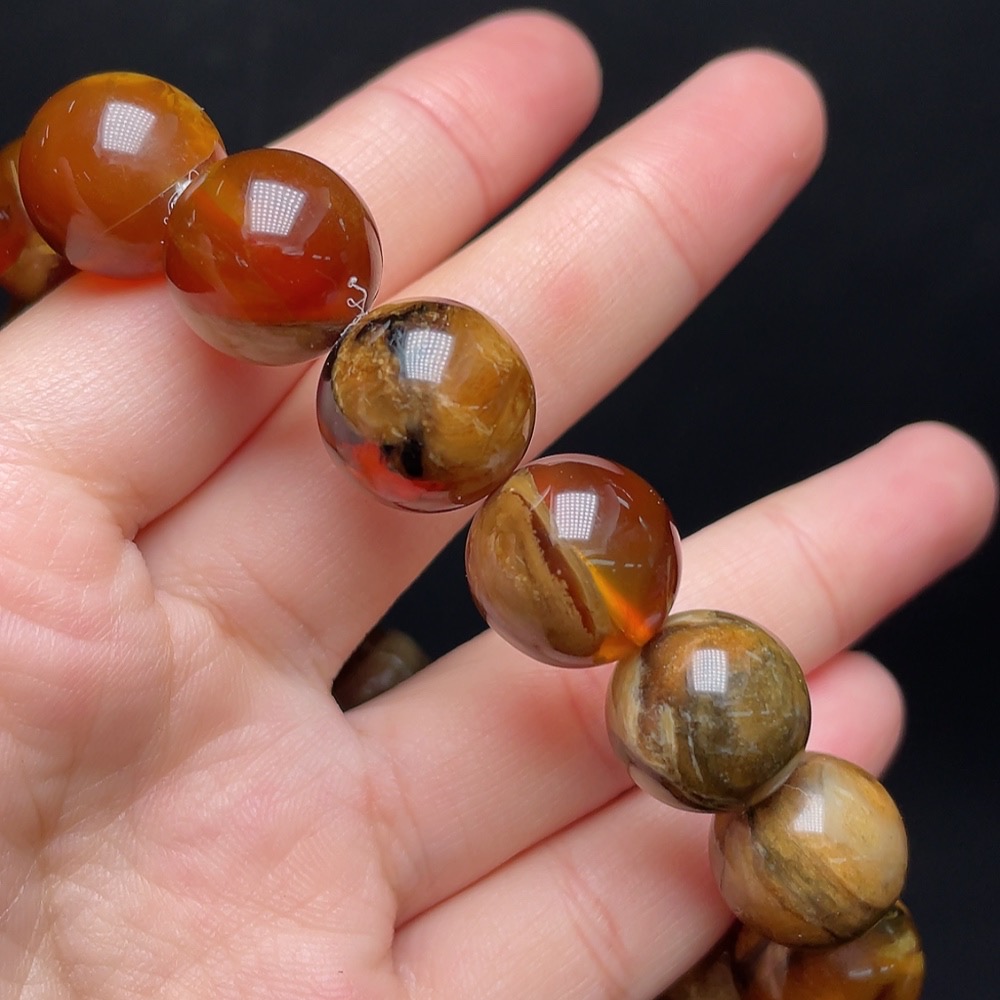 C31640220 Amber and Beeswax Bracelet, Total Weight Approx. 23.9g, Size About 14.3mm