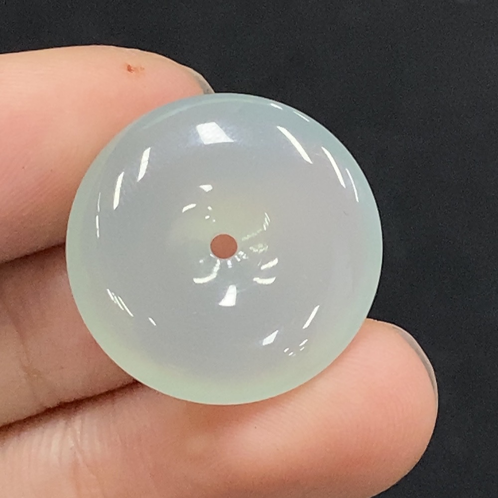 F34028151 Jadeite Safety Buckle Pendant, Total Weight Approx. 4g