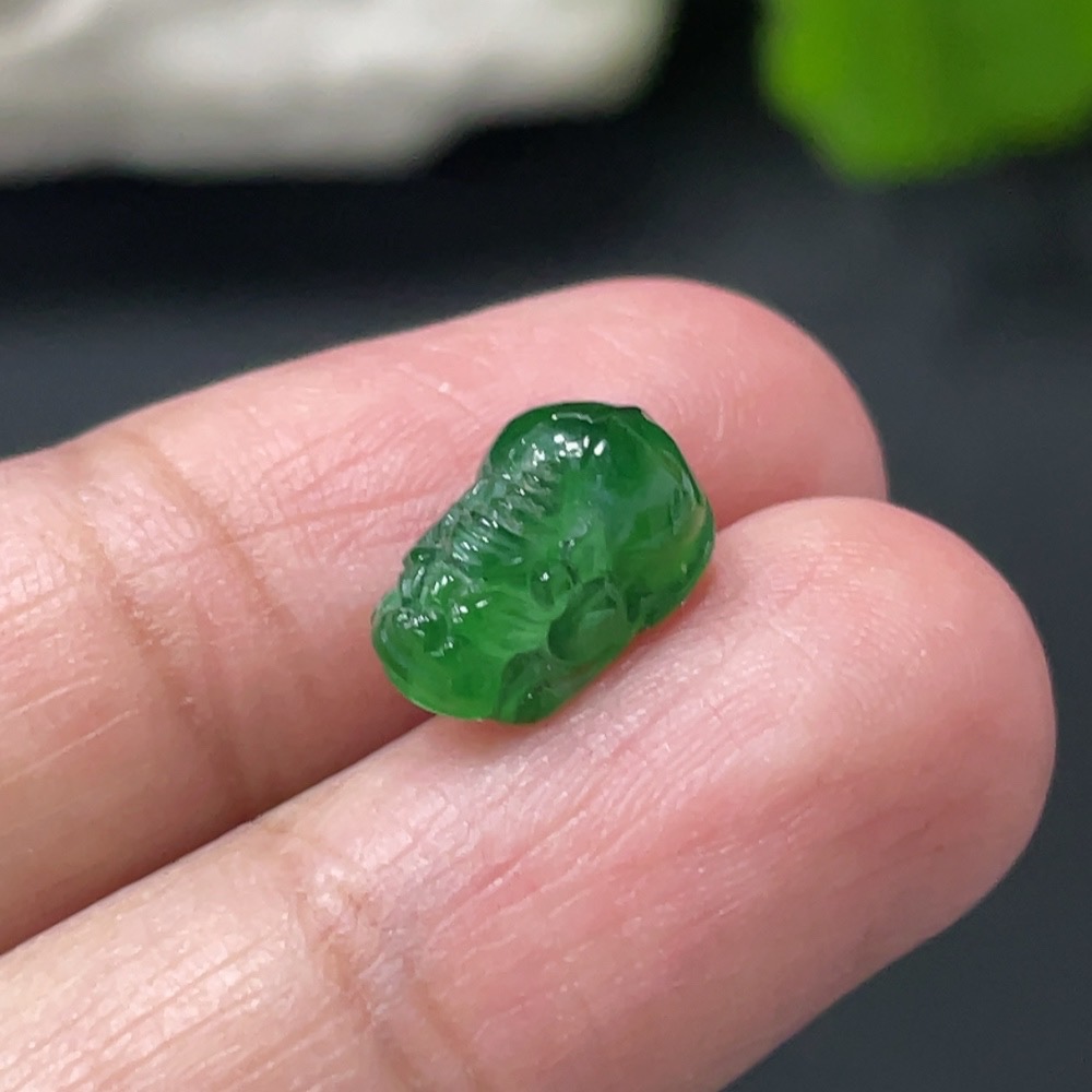 F27135244 Jadeite Pi Xiu Inlaid Piece Total Weight About 0.46g