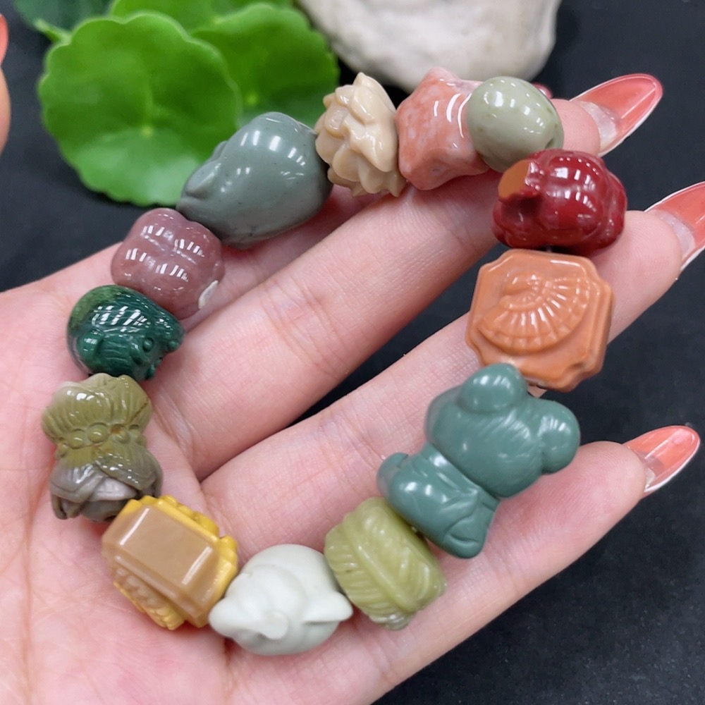 H34063321 Alashan Agate Bracelet with Other Mineral Components, Total Weight Approximately 51.4g