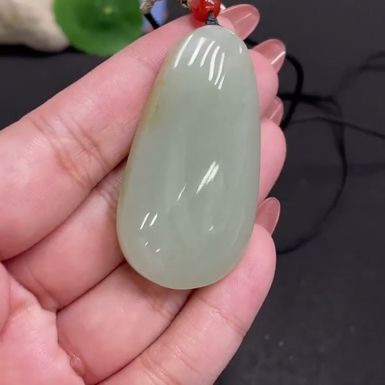 H34010532 Hetian Jade Pendant, Plain Pendant