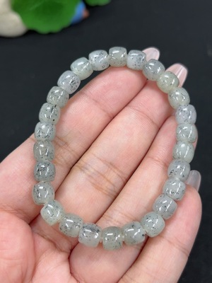 H46587041 和田玉手串 卡6.7mm左右 货品总重约14.7g