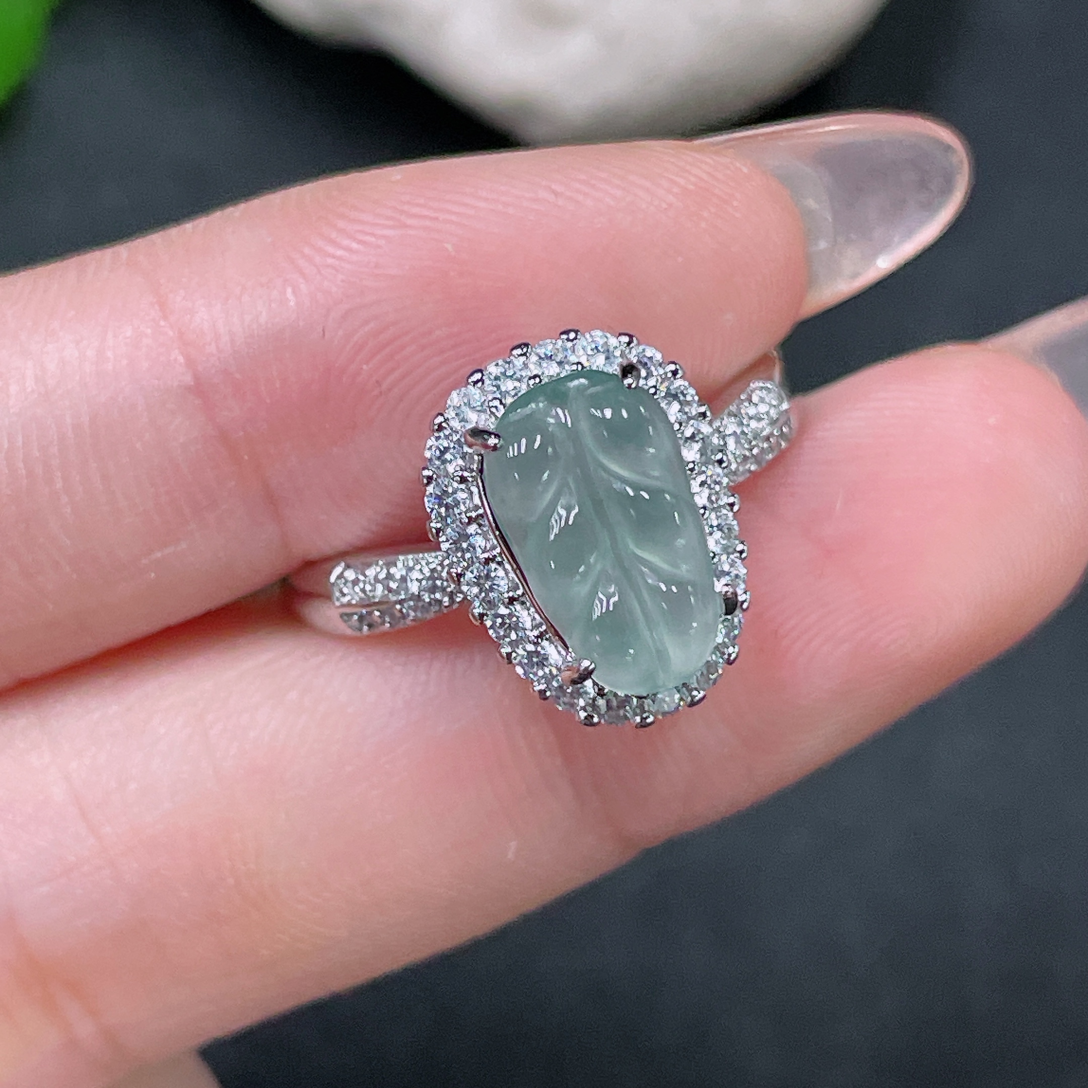 F34019983 Jadeite Inlaid Piece Non-Gold Adjustable Total Weight Approx. 3.28g