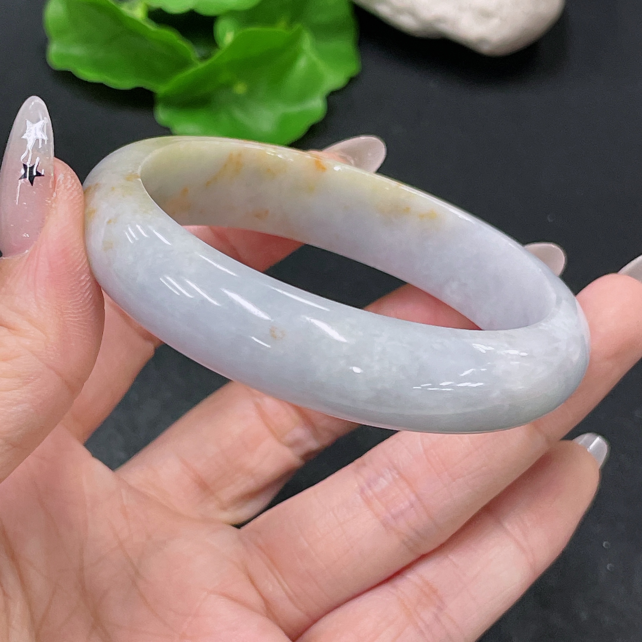 F35104699 Jadeite Round Bangle Size 55.9 Total Weight Approx. 50.5g