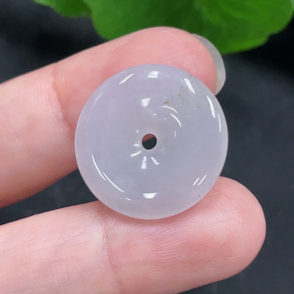 F30452790 JadeitePeace Knot Pendant