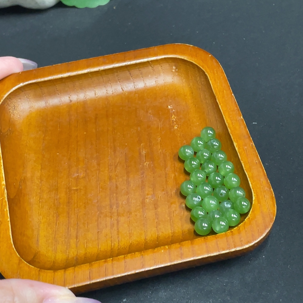 H34972394 Hetian Jade Jasper Loose Beads Approx.5.6mm Total Weight About 7.8g Sell as a Lot