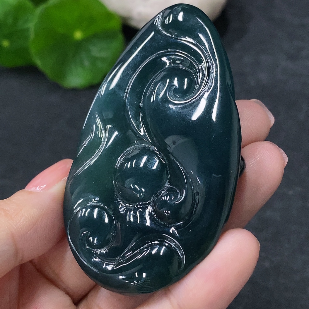 F34977085 Jadeite Pendant of Imperial Dragon Guanyin, total weight approximately 52.6g