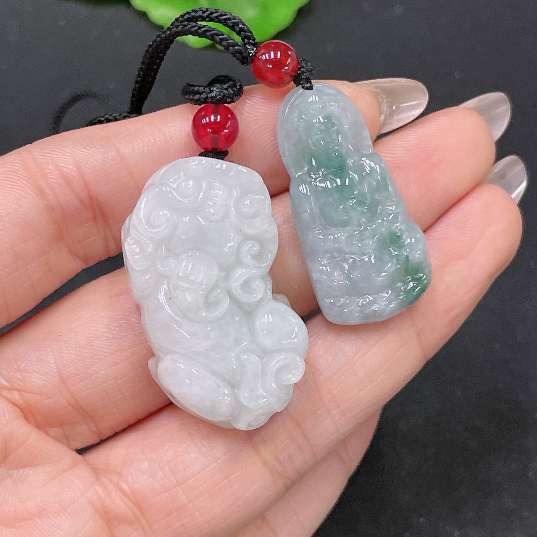 F35105391 Jadeite Pendant Guanyin + Pixiu Sell as a Lot with Non-Grade A Beads