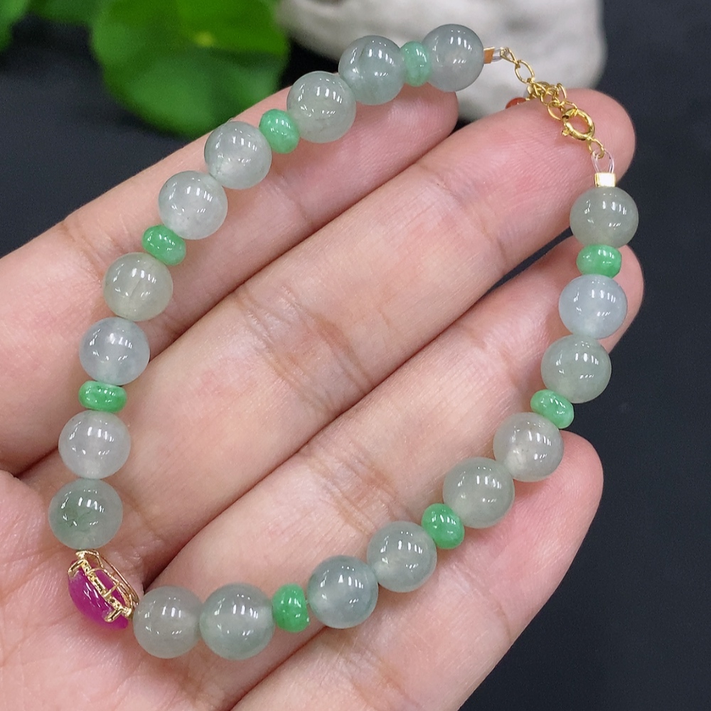 F31622252 JadeiteBead Necklace, approx. 6.7mm (18K Gold), total weight approx. 12.5g (color origin undetermined) (matching beads not Grade A)