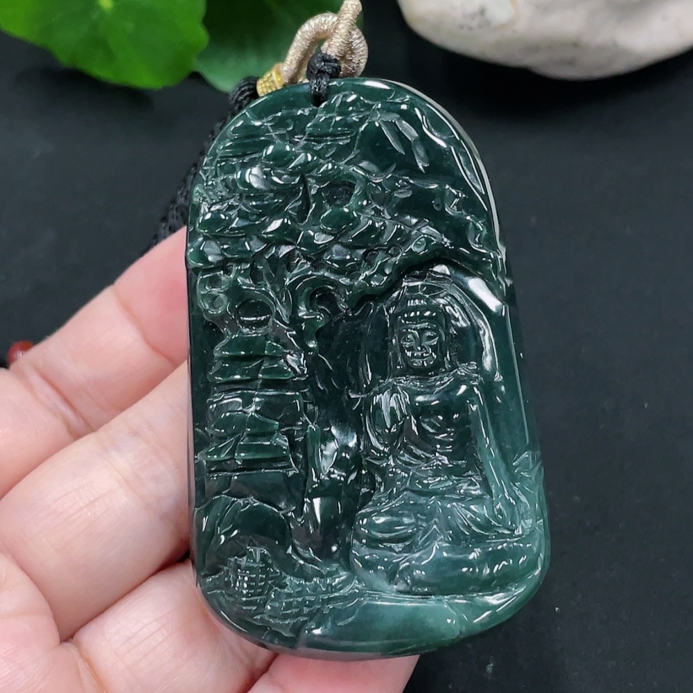 F30546798 Jadeite Pendant Total Weight Approx. 47.5g (Including Rope Weight)