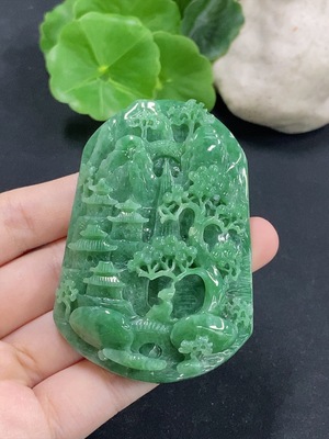F46601072 翡翠山水挂件 含其他矿物成分  货品总重约87.08g