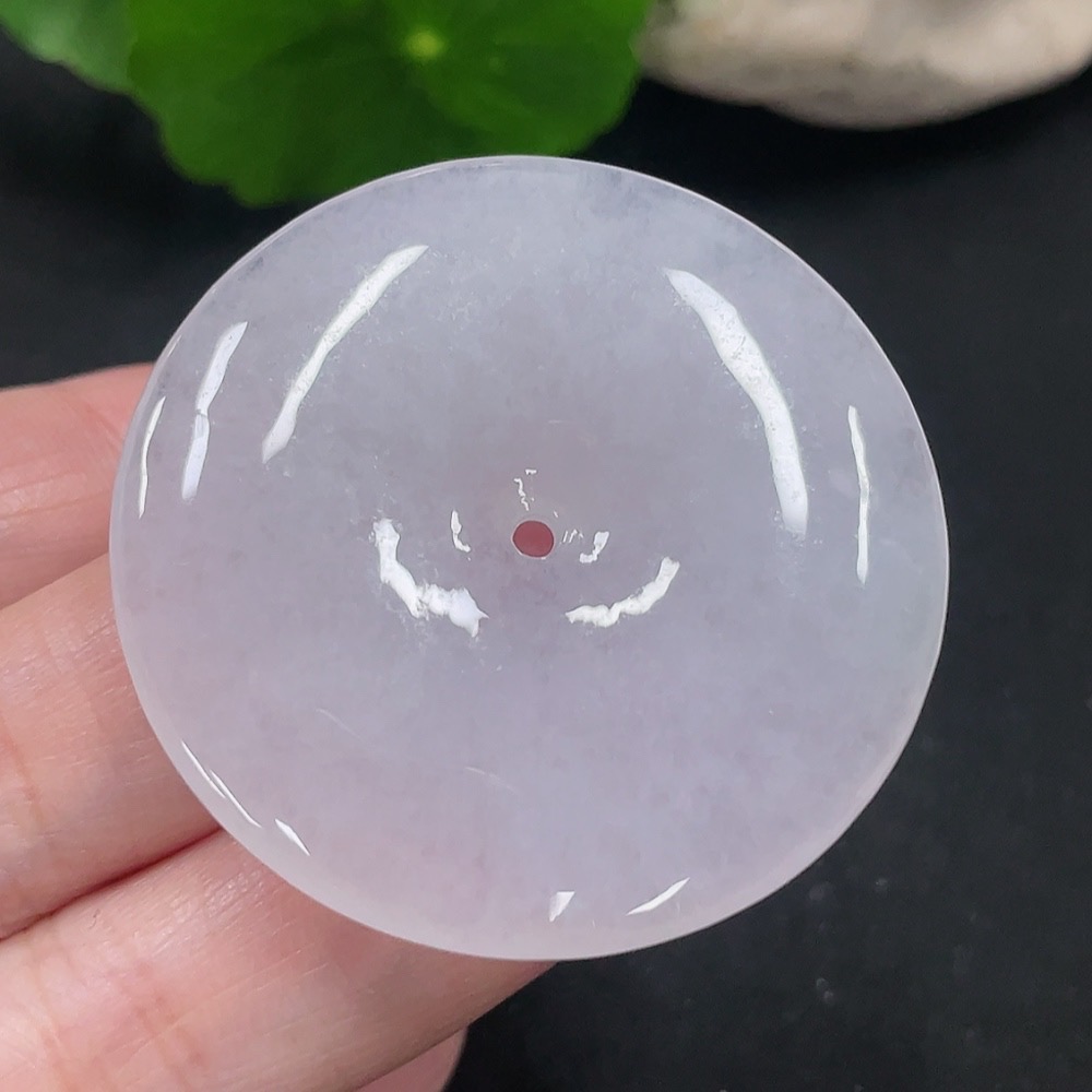 F35082402 Jadeite Peace Knot Pendant, Total Weight Approximately 21.2g