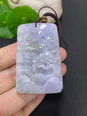 F46556888 翡翠挂件山水牌 货品总约重 含绳37.32g