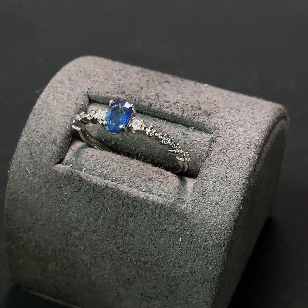 C23576255 Sapphire Ring Adjustable Non-Gold Setting Total Weight Approx. 1.23g