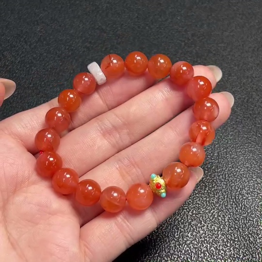 C32816077 Red Agate Bracelet with Visible Organic Matter, Total Weight Approx. 20.46g, Bead Size 9.3mm, Paired with Jadeite, Non-Gold