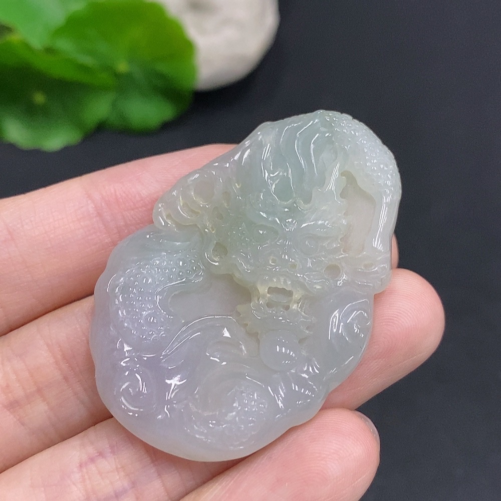 F35123851 Jadeite Dragon Soaring World Pendant with a total weight of approximately 17.4 grams