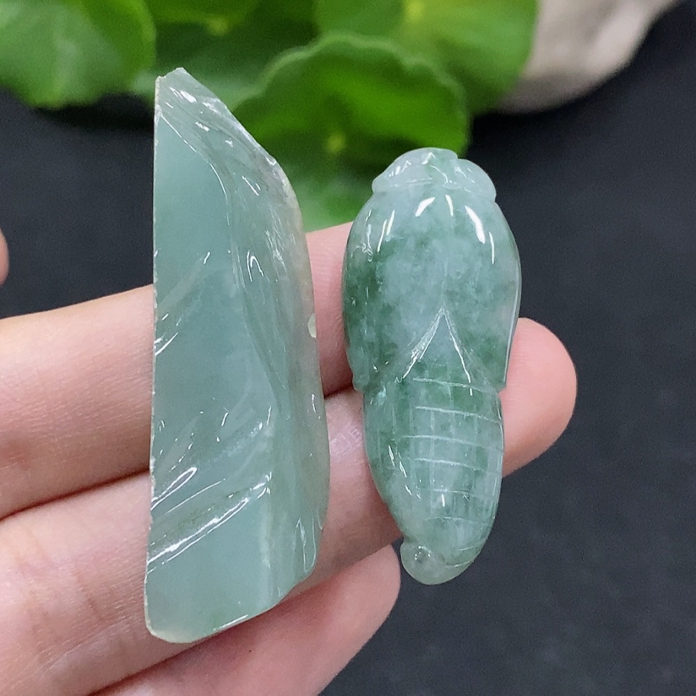 F33946855 Jadeite Pendant