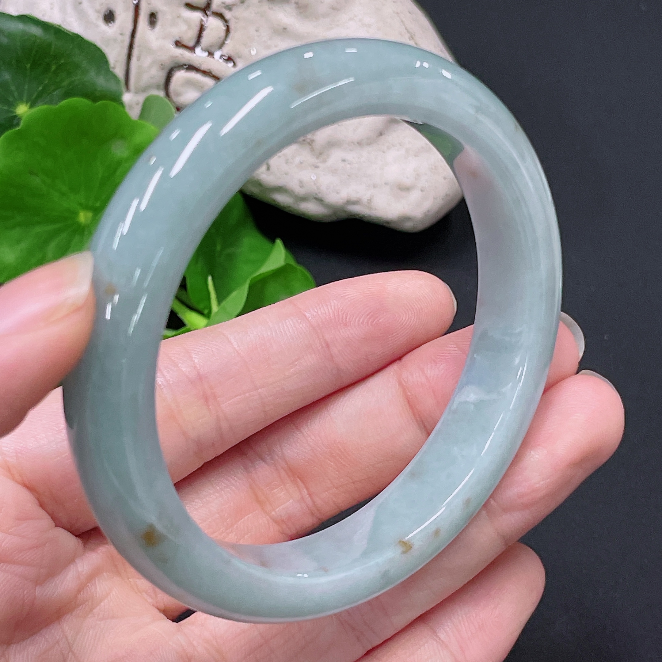 F33865491 Jadeite Round Bangle, Circumference 56.7, Total Weight Approx. 54g