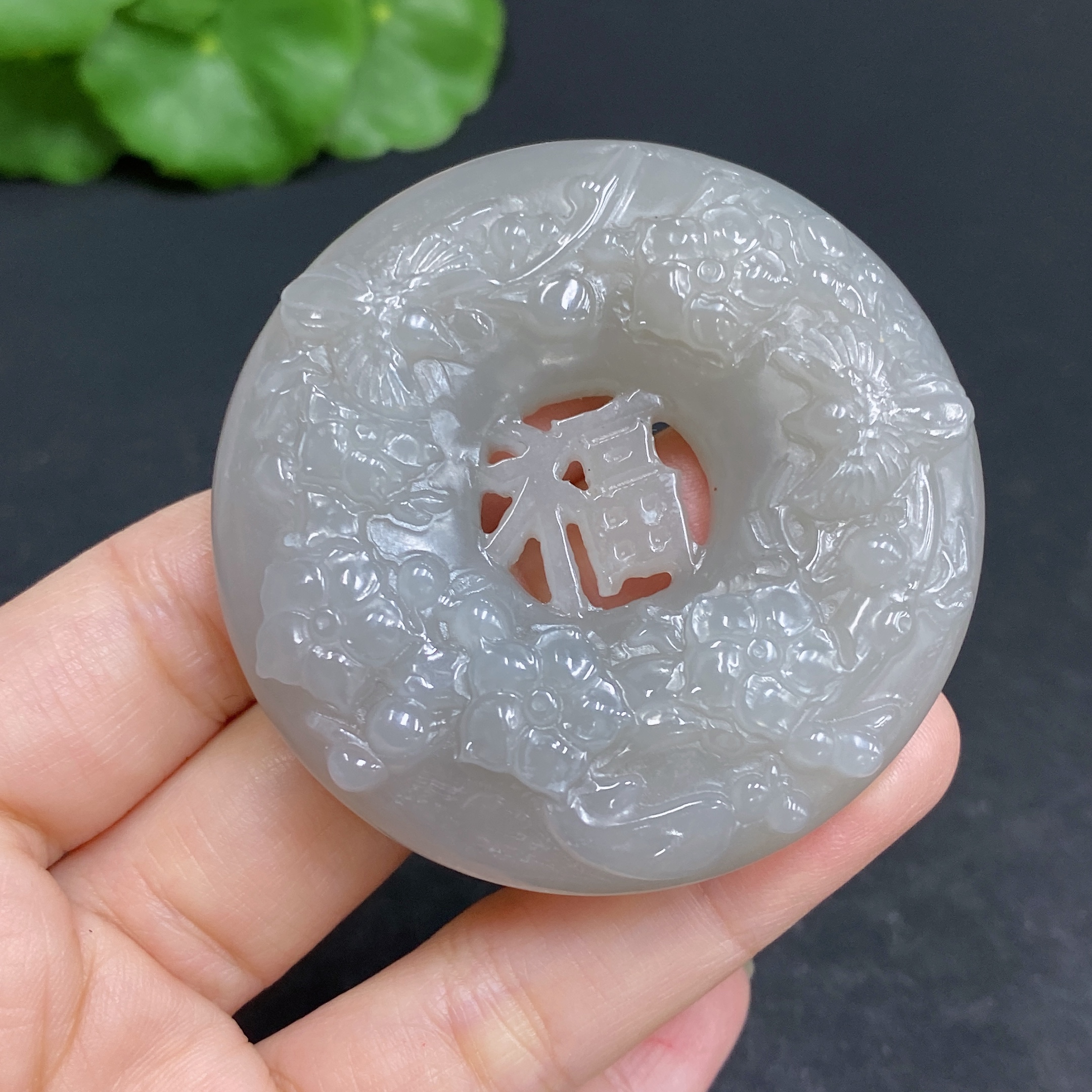 H33902717 Hetian Jade Pendant  Prosperity in Full Bloom  Total weight: approx. 54.8g