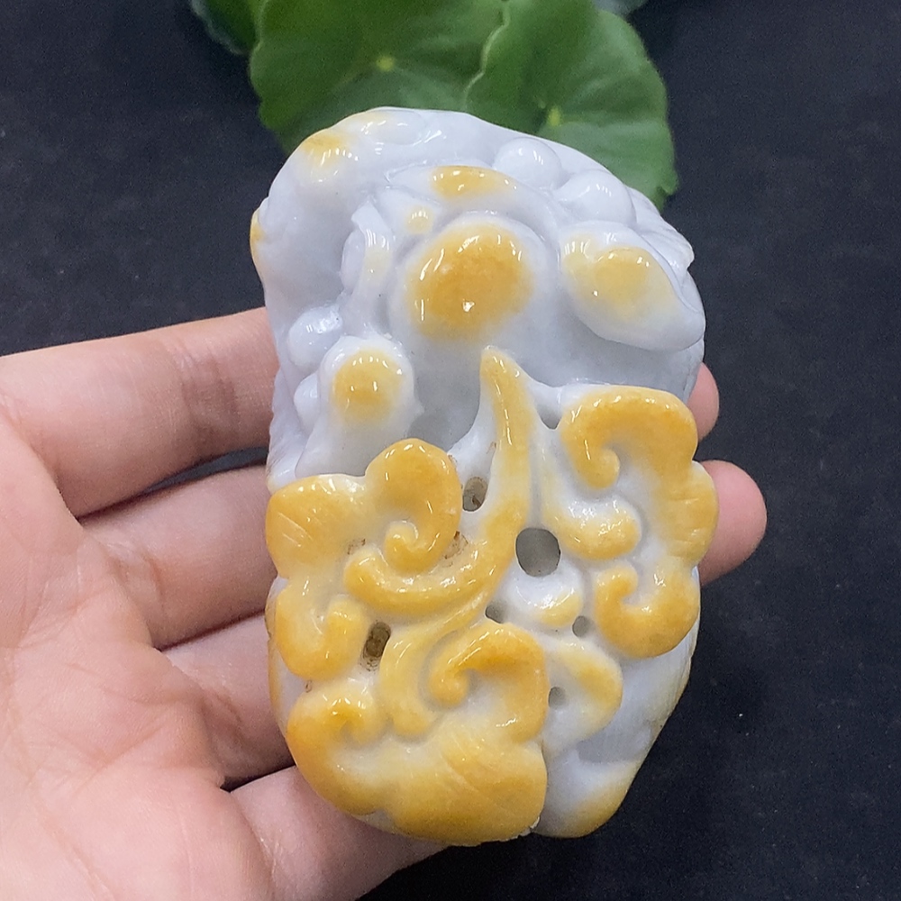 F30498564 Jadeite Pi Xiu Ornament Total Weight Approximately 279.21g Color Origin Undetermined