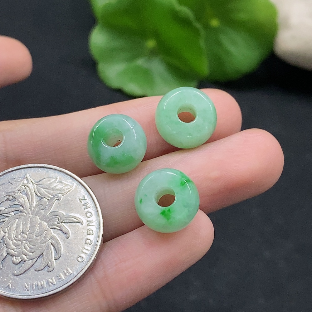 F34056663 Jadeite Pendants Sell as a Lot