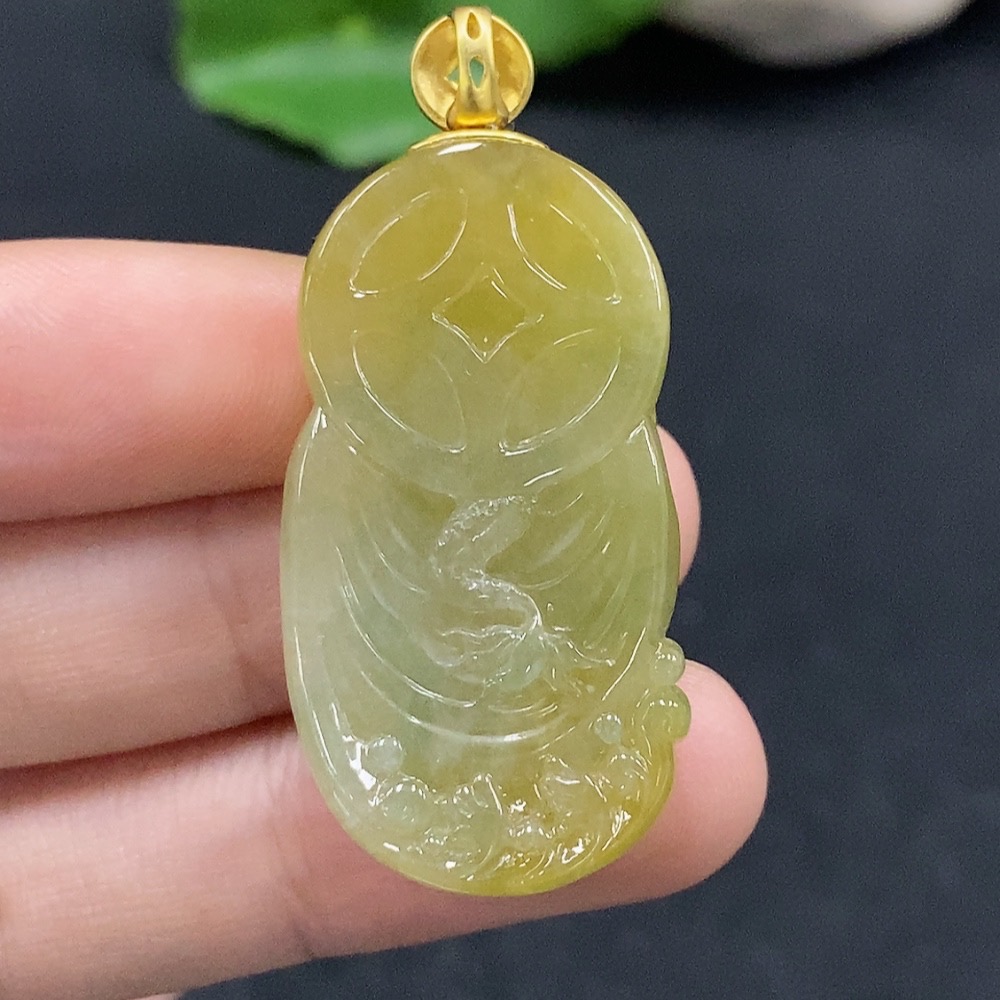 F32729253 Jadeite Caishen Pendant 18K Gold Color Origin Undetermined Total Weight Approx. 12.84g