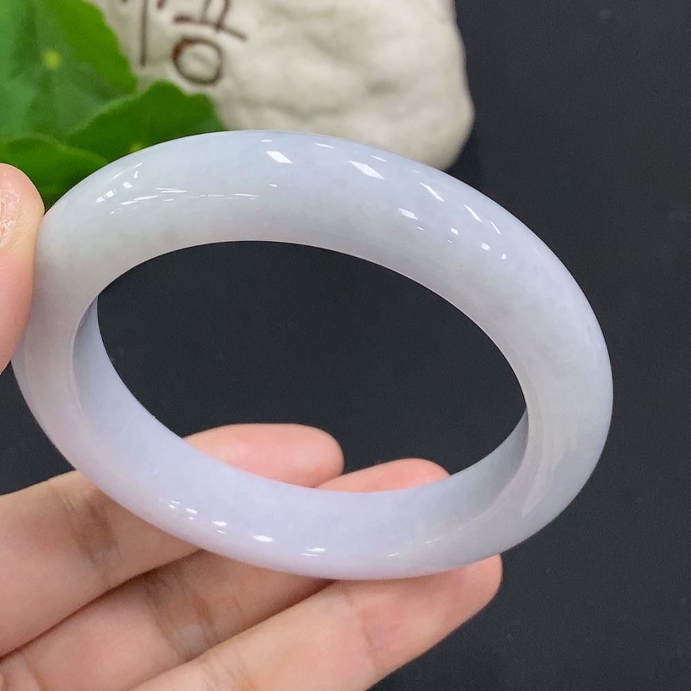 F34051757 Jadeite Round Bangle Size 56.4 Total Weight Approx. 67.5g