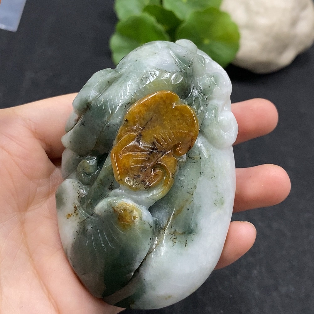 F34995567 Jadeite Handheld Carving 'Abundance Year after Year' with Yellow Part of Undetermined Color Origin, Total Weight Approx. 248.15g