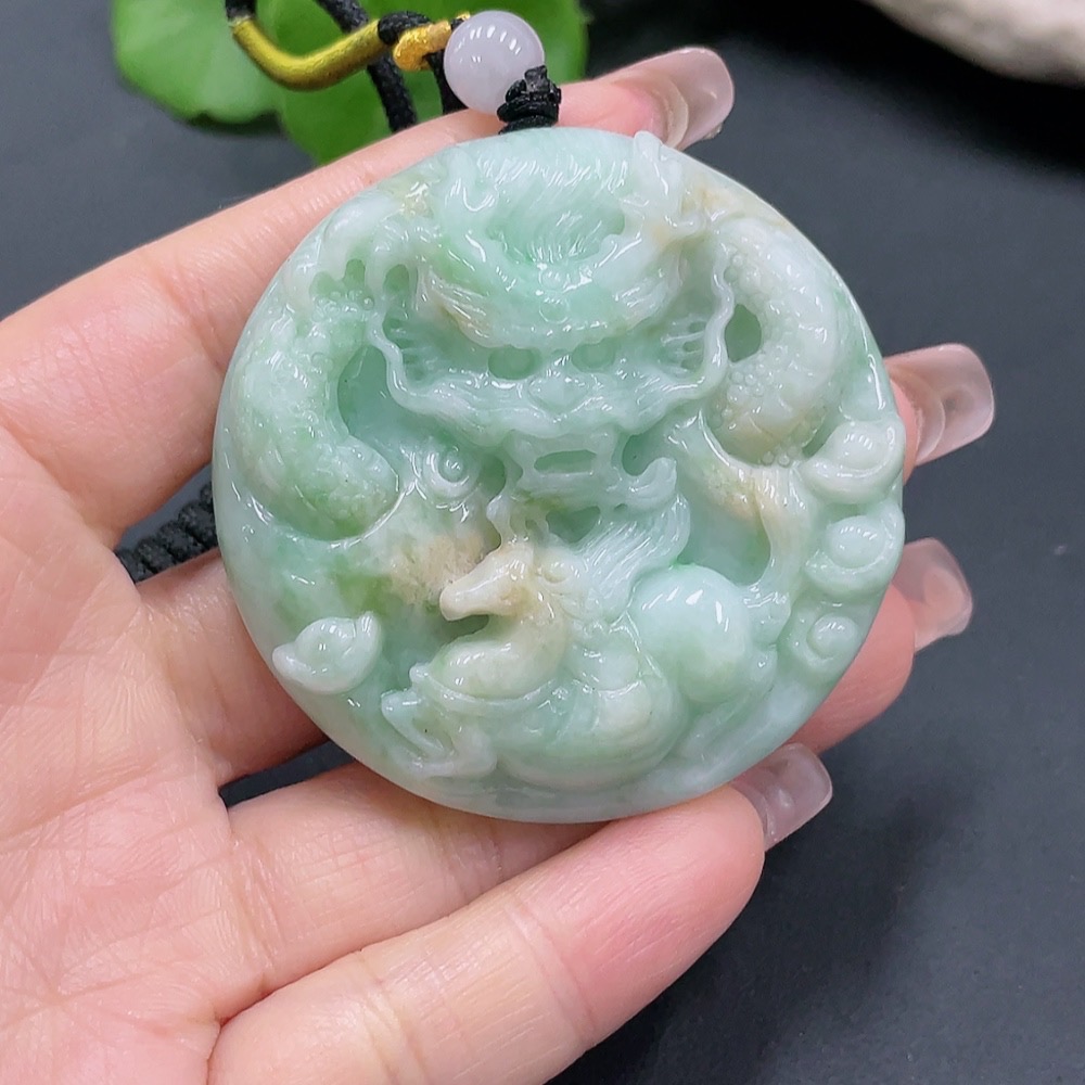 F20214369 Jadeite Dragon Pendant Total Weight 70.322g