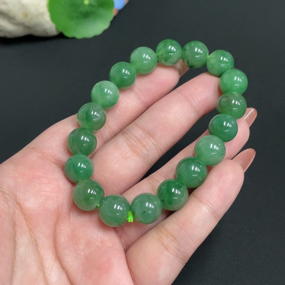 H34073850 African Emerald (Dulong Jade)
