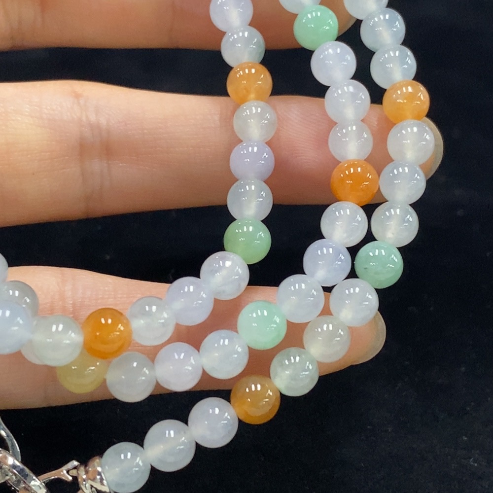 F32789451 Jadeite Bead Necklace Approx. 5.3mm Total Weight Approx. 35.74g Non-Gold Color Origin Undetermined
