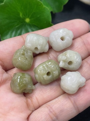 F46567818 翡翠珠子 一手走