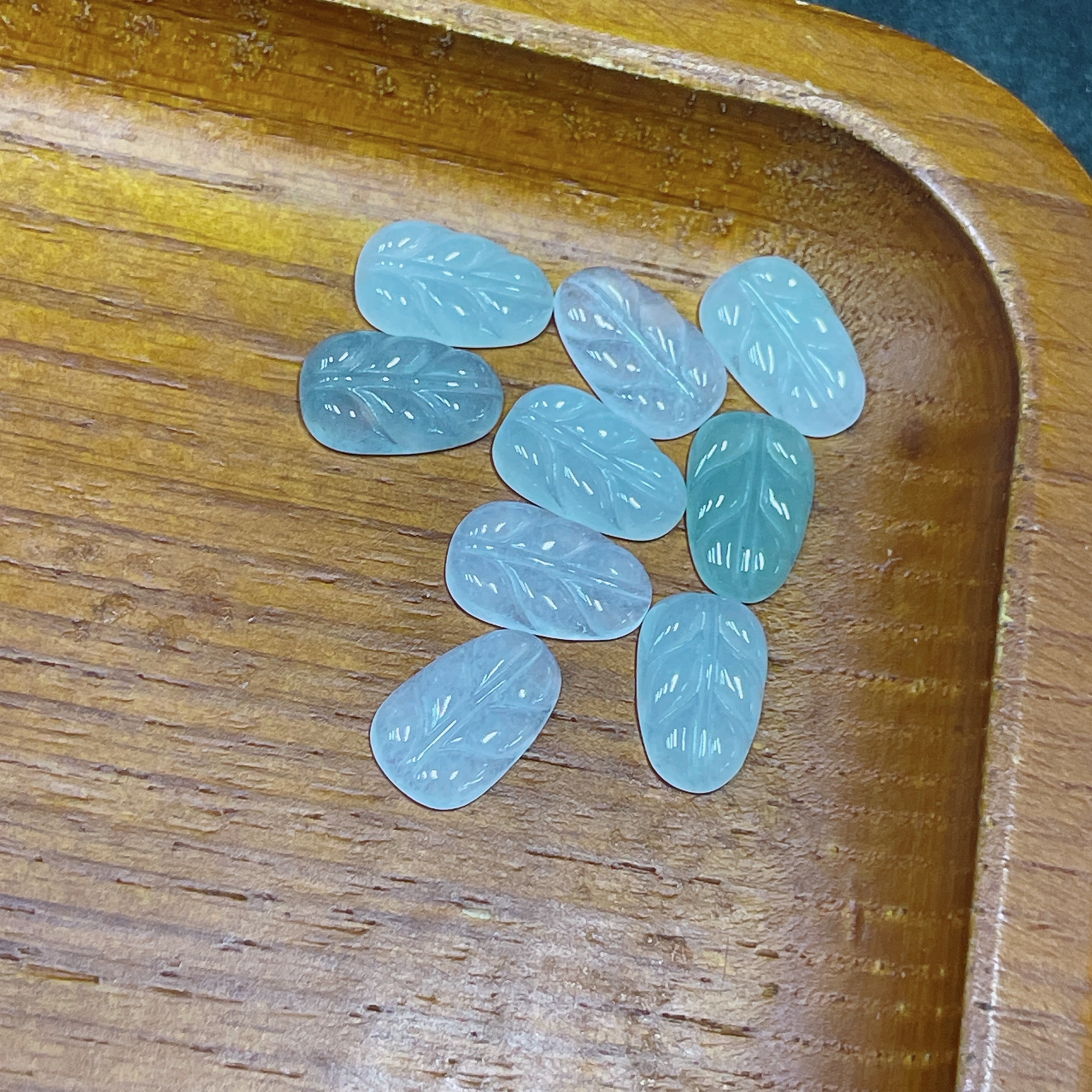 F35138440 Jadeite Pendant Leaves Sell as a Lot