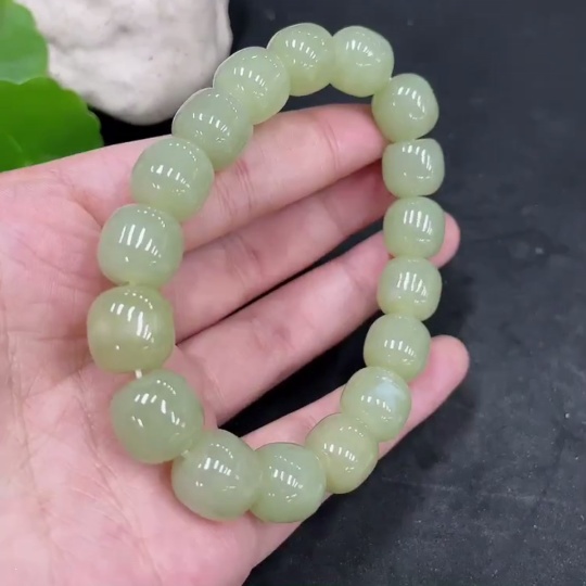H30561660 Hetian Jade Bracelet, Approx. 11.5mm, Total Weight Approx. 51.2g