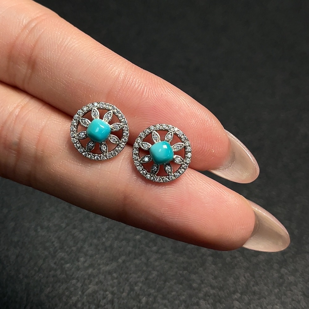 C34066593 Turquoise Earrings (Color Origin Undetermined) Non-Gold Total Weight Approx. 1.6g Size Around 3.5mm